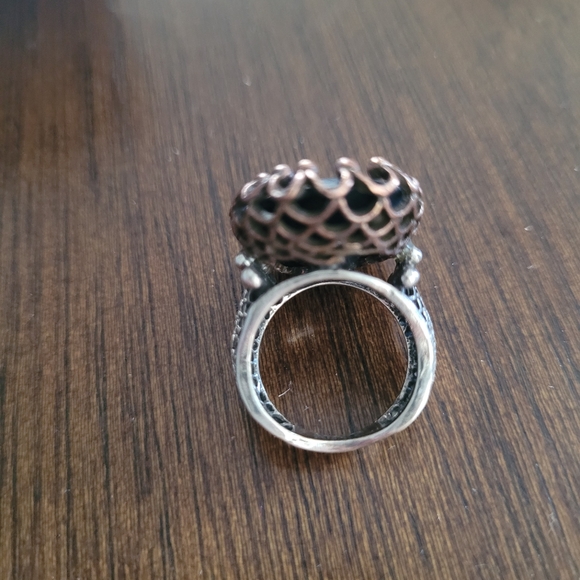 CasualWomen'sRing - Picture 7 of 7